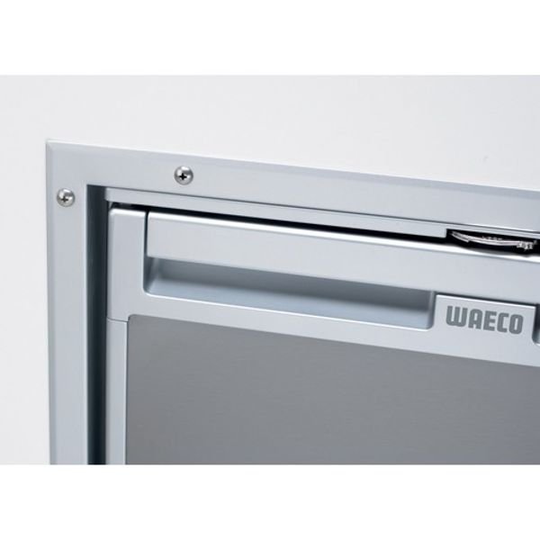 Dometic Dometic CR50 Fridge Flush Install Frame