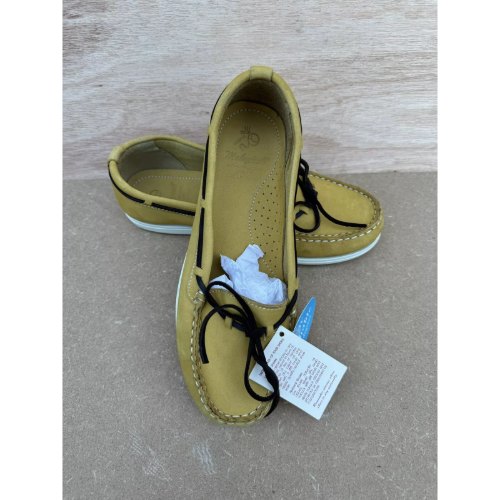 Mobydick   Mobydick Cannes Womans deck shoes Sunflower Yellow