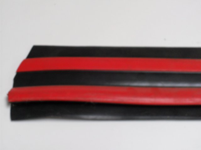 IBS PVC Tear Drop Rubbing Strake Black/Red Stripes 6M x 10cm