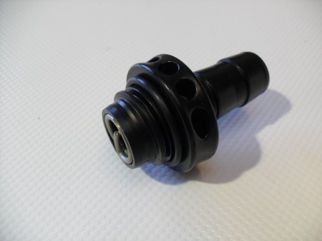 IBS Inflate Adaptor Screw in inc Spring for C7 & D7 Valve 16mm OD