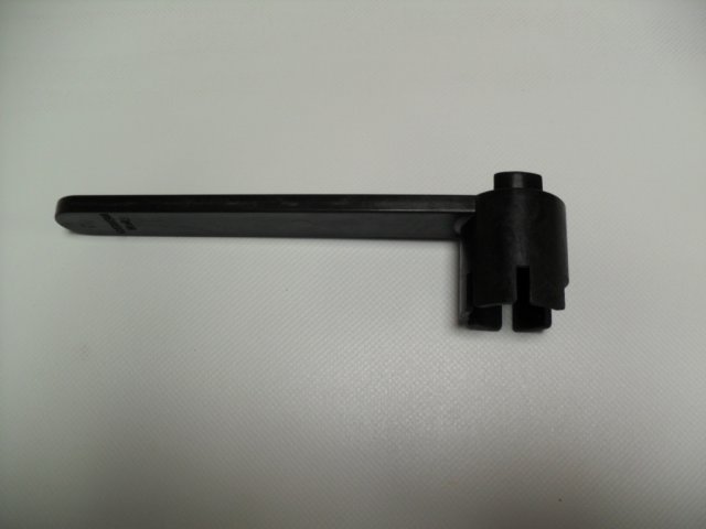 IBS Plastic Valve Tool 6 Section